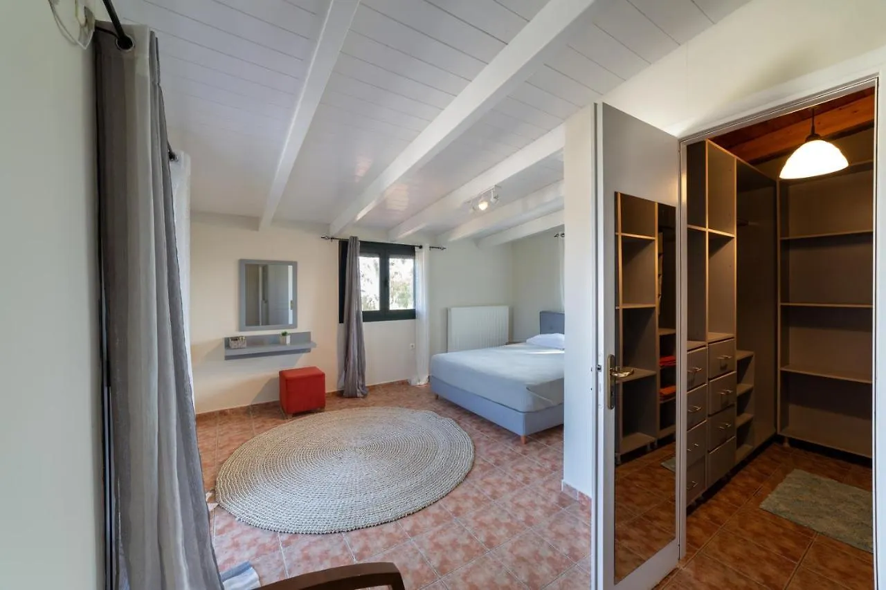 Villa Louke Lixouri